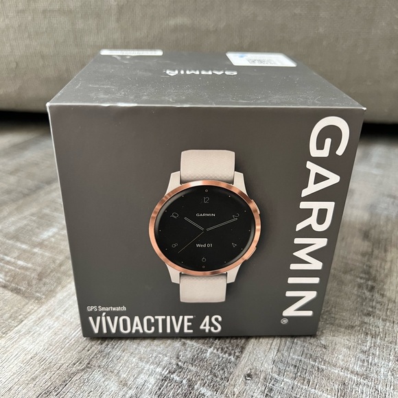 Garmin Vivoactive 4S brand new in sealed box - Picture 1 of 3
